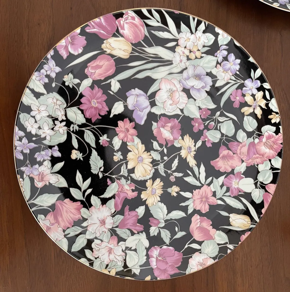 6 assiettes porcelaine fleurs , August Warnecke