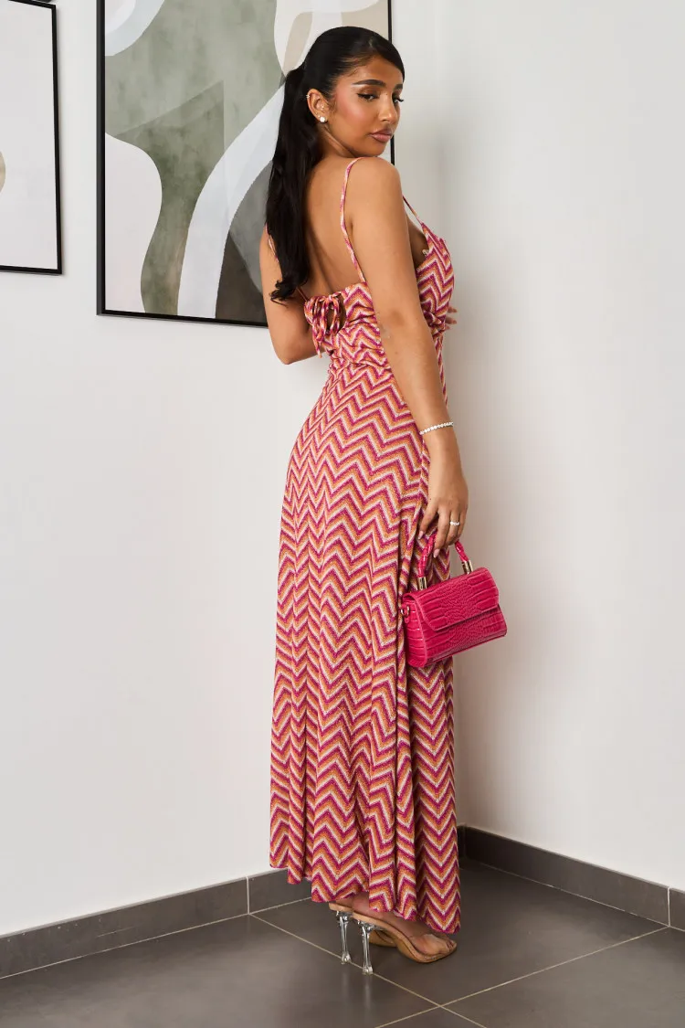 Robe rose à chevrons brillant
