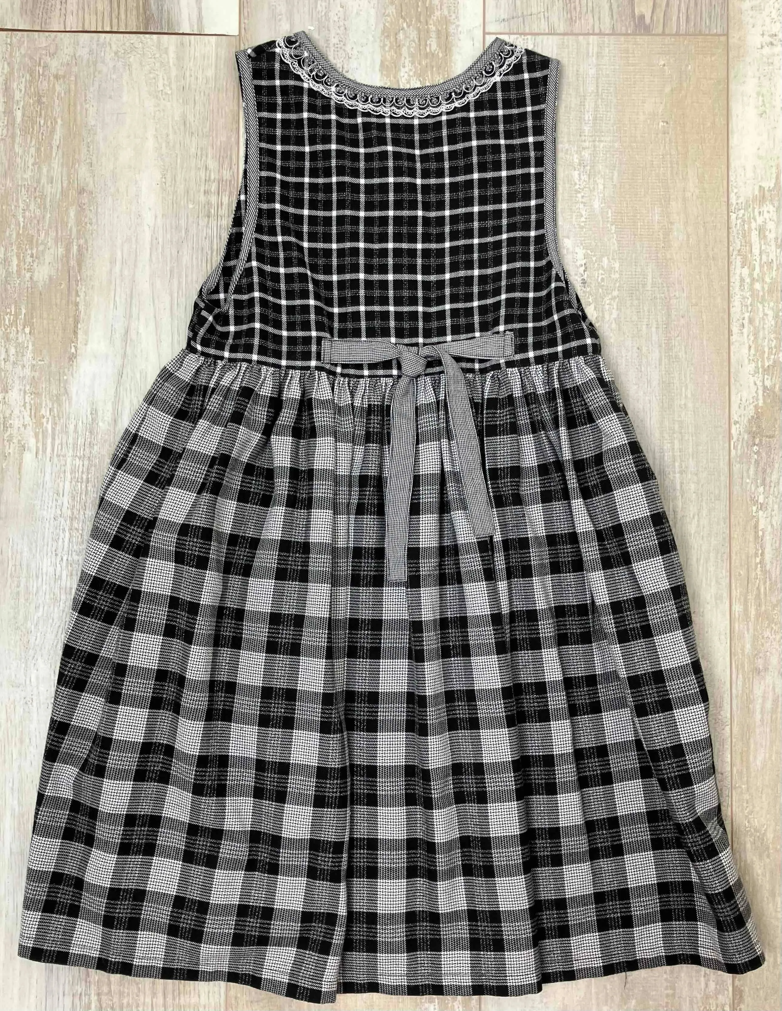 Robe à carreaux