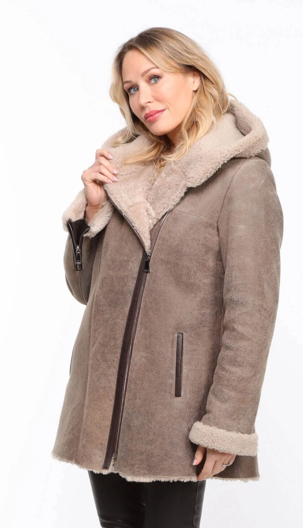 Veste capuche mouton femme sable