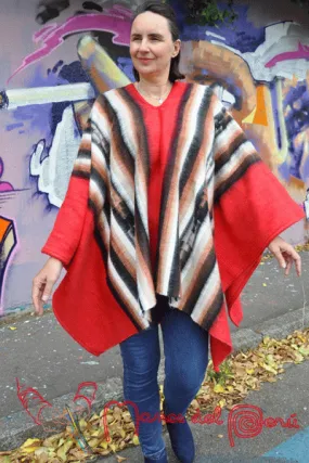 Véritable poncho rouge indien